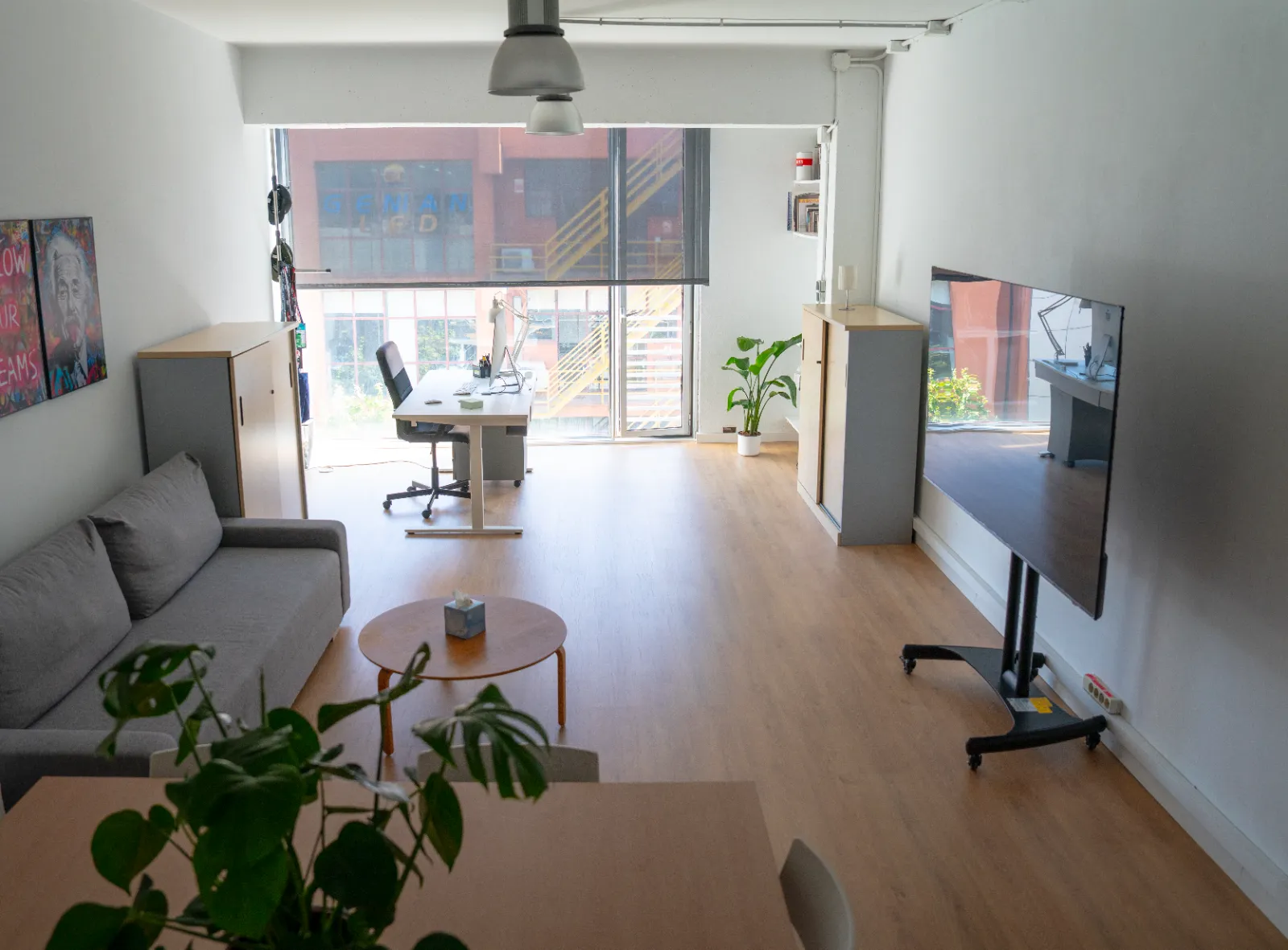 Production Hub 80m2 - One Studios BCN