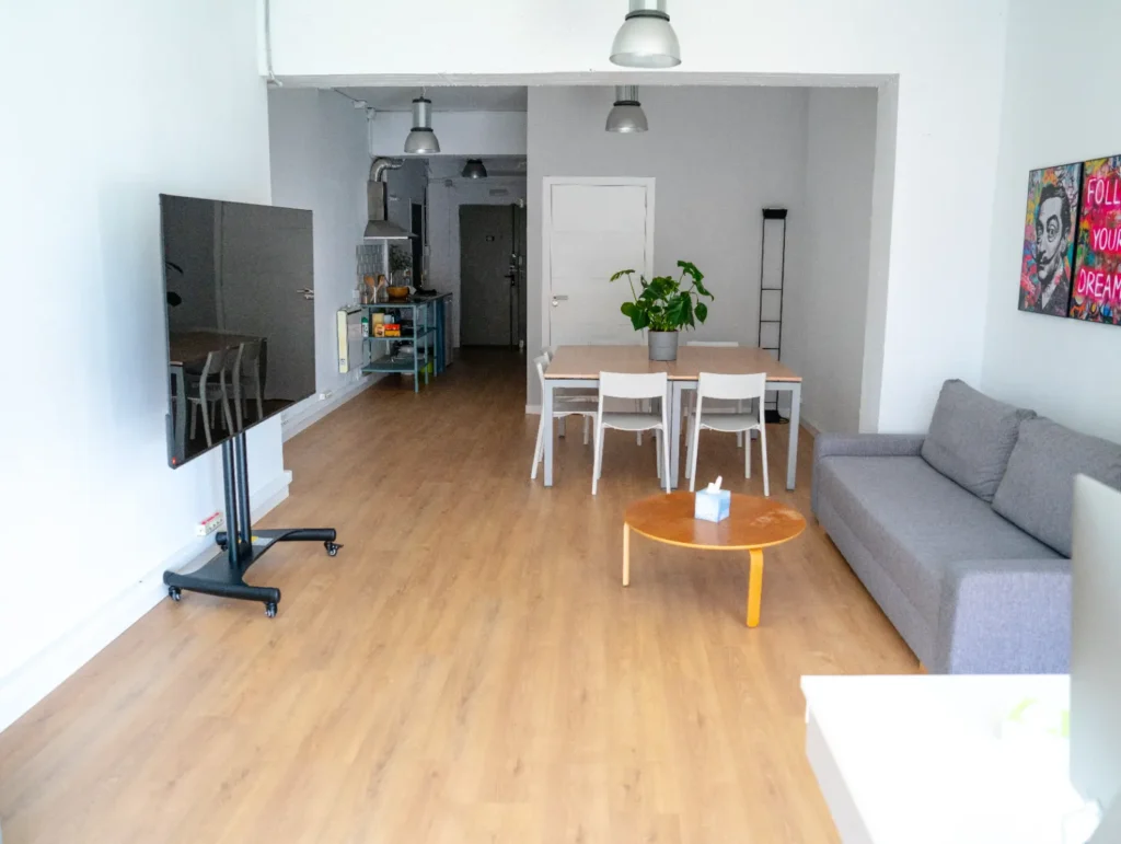 Production Hub 80m2 - One Studios BCN