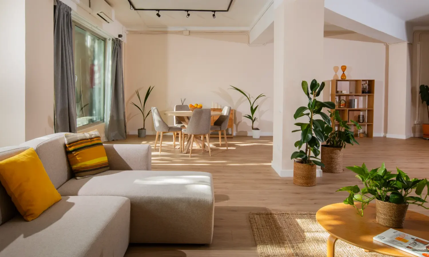 Grand Studio 160m2 - One Studios BCN